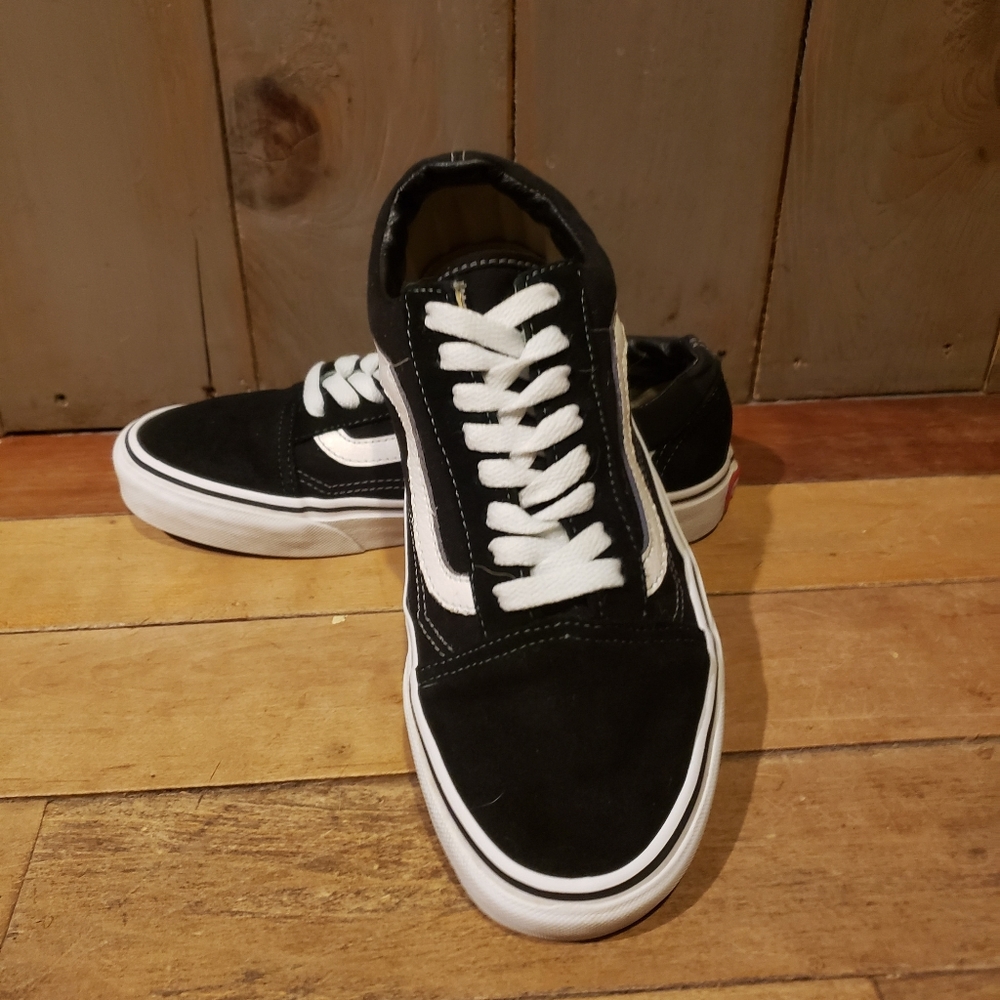 Black/White Vans sneakers